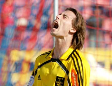 Ελλιπής κόντρα στην ΑΕΚ ο Αρης, που «έδεσε» τον Χαβίτο για ακόμα δύο χρόνια