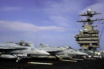 Στη Ρόδο βρίσκεται το πυρηνοκίνητο αεροπλανοφόρο Harry Truman