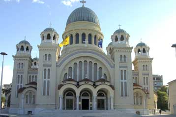 «Ανένδοτη» η Ιερά Σύνοδος στο θέμα τελέσεως μυστηρίων σε εξωτερικούς χώρους