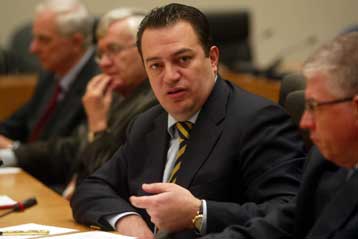 Μόνο ένα ισχυρό σοκ θα βγάλει τα δημόσια ΑΕΙ από το τέλμα, λέει ο Ευρ.Στυλιανίδης