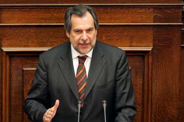 Διαξιφισμοί ΠΑΣΟΚ – κυβέρνησης για απαξίωση του ΕΣΥ