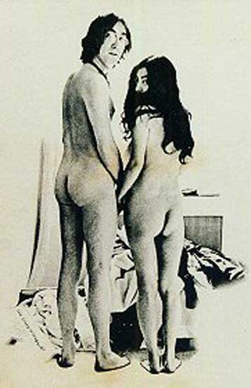 Tζον Λένον και Γιόκο Ονο πειραματίζονται γυμνοί
