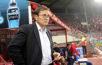 Λίνεν και Τερίμ οι πρώτες επιλογές του Σωκράτη Κόκκαλη