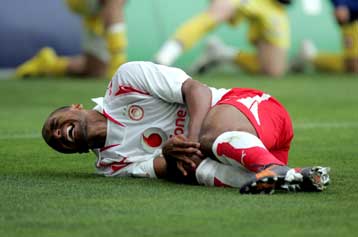 Τεστ θετικό αλλά με απώλειες για τον Ολυμπιακό το 2-1 επί του Αστέρα Τρίπολης