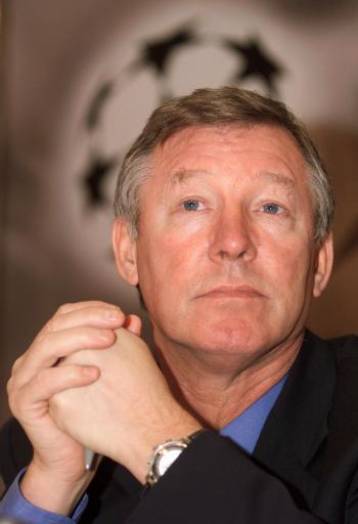 Οριστικοποίησε την επιστροφή του Μανούτσo στη Μάντσεστερ ο Φέργκιουσον