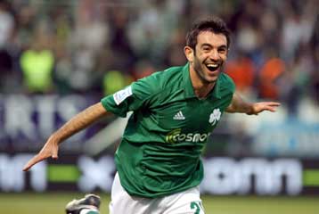 «Πάρτι» αποχαιρετισμού στη Λεωφόρο με… σεντόνι