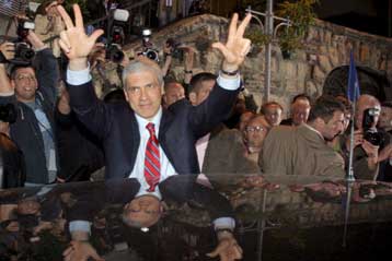 Πυρετός διαβουλεύσεων για σχηματισμό κυβέρνησης στη Σερβία, μετά τη νίκη Τάντιτς