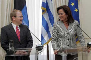 Ευρύτερη οικονομική συνεργασία, αποφάσισαν οι ΥΠΕΞ Ελλάδας-Εσθονίας