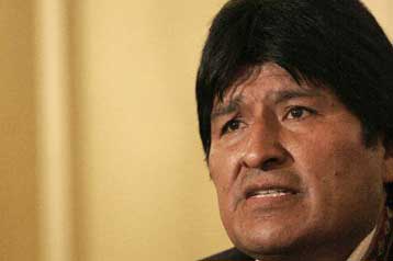 Δημοψήφισμα για την παραμονή του στην προεδρία ενέκρινε ο Έβο Μοράλες