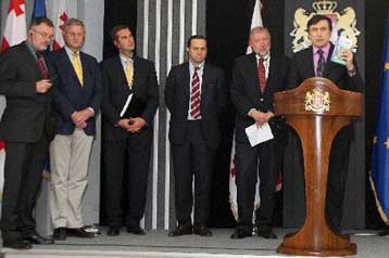 Η ΕΕ στο πλευρό της Γεωργίας στην διαμάχη με τη Ρωσία για τις αποσχισθείσες επαρχίες