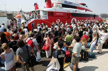 Νέες αυξήσεις στα ναύλα της ακτοπλοΐας αναμένονται εντός του Μαΐου