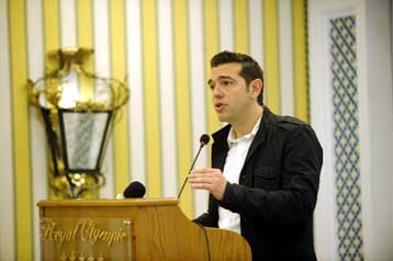 Θέσεις μάχης για ΟΤΕ, λιμάνια και ακρίβεια από τον Συνασπισμό