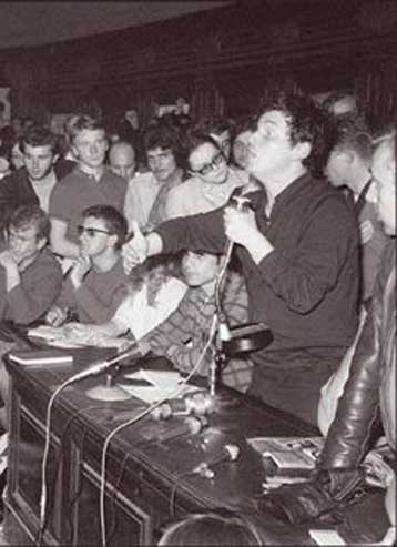 Συνέντευξη Μιτεράν