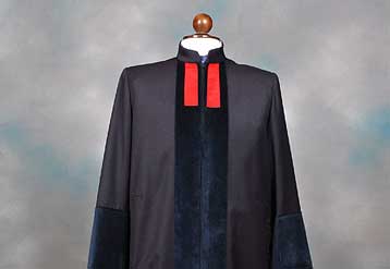 Περούκες τέλος από τον Οκτώβριο για τους Βρετανούς δικαστές