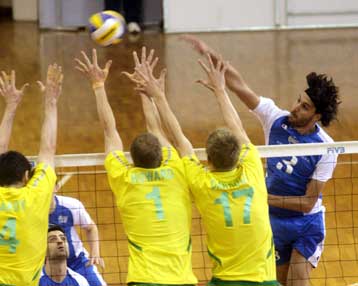 Νίκη της εθνικής ανδρών επί της Αυστραλίας με 3-0 σετ