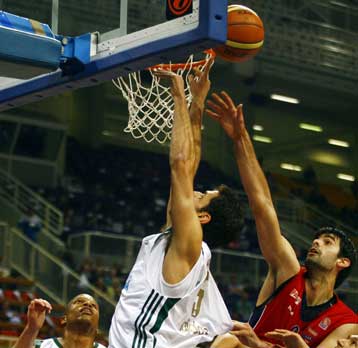 Ο Περπέρογλου εύχεται για «γρήγορη» πρόκριση, αλλά ο Ιτούδης προειδοποιεί