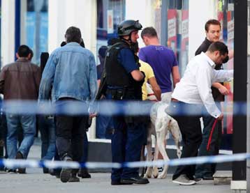 «Πλούσιο» ποινικό μητρώο για τον 18χρονο που δολοφόνησε νεαρό στο Λονδίνο