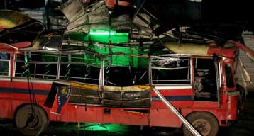 Πολύνεκρη βομβιστική επίθεση σε ζώνη υψίστης ασφαλείας στη Σρι Λάνκα