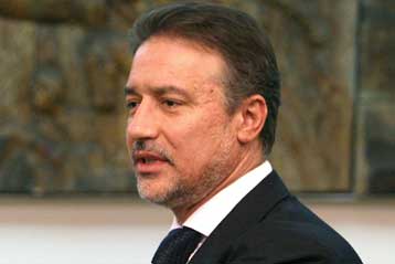 Ώρα για δύσκολες αποφάσεις, λέει ο πρόεδρος της ΠΓΔΜ για το θέμα της ονομασίας