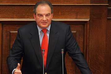 Μήνυμα Καραμανλή για συνέχιση των μεταρρυθμίσεων με φόντο τις αντιδράσεις για τον ΟΤΕ