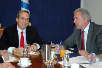 Περιορισμό των εφημεριών των γιατρών στα νοσοκομεία έως 56 ώρες το μήνα