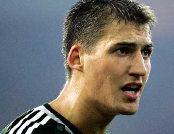 Σκάτσελ αντί Πούντιλ στην εθνική Τσεχίας