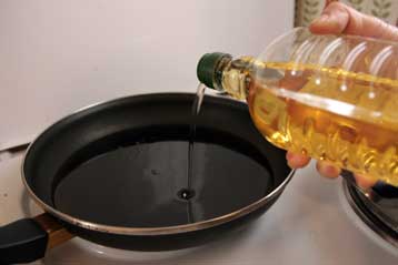 Αποσύρονται από την αγορά όλα τα ηλιέλαια που εισήχθησαν από τις αρχές του χρόνου