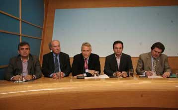 Ικανοποιημένο το ΠΑΣΟΚ από τις μετεκλογικές εσωκομματικές διαδικασίες