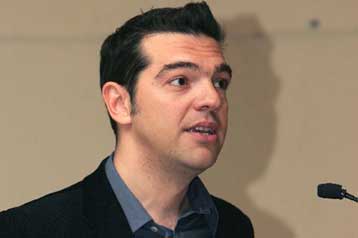 Ληστρικές οι πρακτικές των τραπεζών, καταγγέλλει ο Αλέξης Τσίπρας