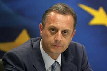 Σε συγκυριακούς παράγοντες αποδίδει η κυβέρνηση την υστέρηση των δημοσίων εσόδων