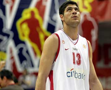 «Ερυθρόλευκος» μέχρι το 2012 ο Παναγιώτης Βασιλόπουλος