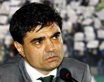 Ο Παναθηναϊκός δεν κρέμεται από κανέναν προπονητή, δήλωσε ο Βαρδινογιάννης