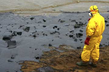 Ποινικές κυρώσεις σε όσους μολύνουν το περιβάλλον υιοθέτησε το Ευρωκοινοβούλιο