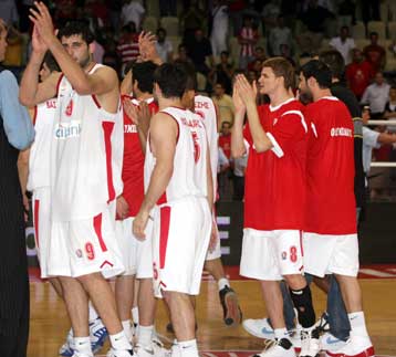 Ξεπέρασε τα… θρίλερ με το Μαρούσι ο Ολυμπιακός και έδωσε ραντεβού με τον ΠΑΟ