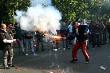 Κλιμακώνουν οι Γάλλοι αλιείς τη σύγκρουση με την κυβέρνηση για την τιμή των καυσίμων