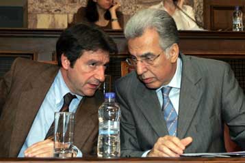 Βολές Καμίνη, Διαμαντούρου για αμφισβήτηση των ανεξάρτητων αρχών