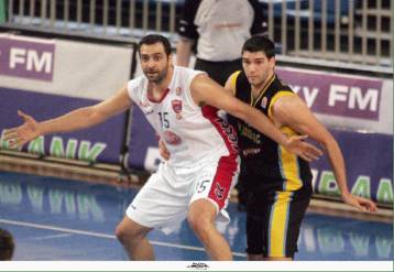 «Εχουμε δρόμο ακόμη» λένε στο Μαρούσι και δεν παρασύρονται