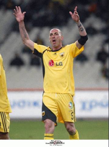 Την επιστροφή του στην ΑΕΚ επιθυμεί ο Ιταλός αμυντικός Μπρούνο Τσιρίλο