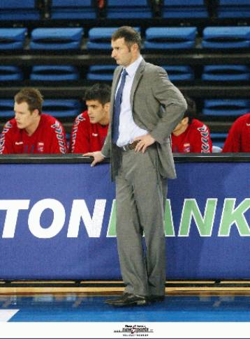 «Διπλό» στο Μαρούσι για να ξαναπάρει το πλεονέκτημα έδρας θέλει ο Πανιώνιος