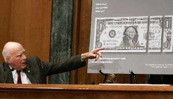 Πτώση στα 128 δολάρια της τιμής του πετρελαίου μετά από ημέρες ανόδου