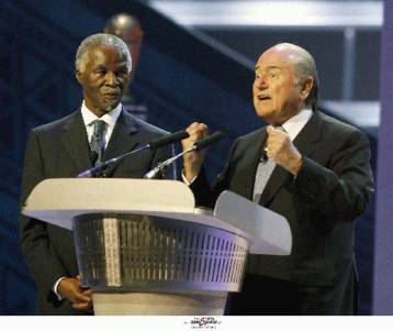 Στην εφαρμογή της πρότασης «6+5» επιμένει ο Μπλάτερ