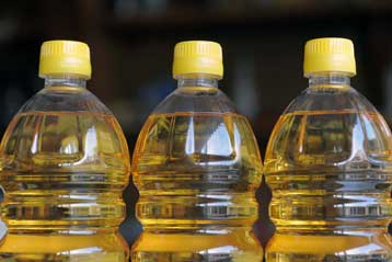 Καλά κρατούν οι έλεγχοι των νομαρχιών για ύποπτο ηλιέλαιο