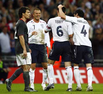 Εξιλέωση για Τέρι με γκολ στο φιλικό 2-0 της Αγγλίας επί των ΗΠΑ