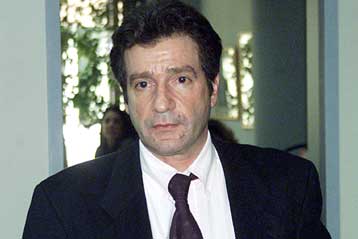 Υποτροφίες του ΙΚΥ και σε αλλοδαπούς ζητά ο Συνήγορος του Πολίτη