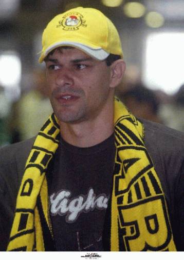 Ανανέωσε ο Ρονάλντο Γκιάρο με Αρη, σειρά παίρνουν Ιβιτς και Παπαδόπουλος