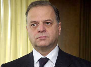 Βαθιά το χέρι στην τσέπη έβαλε ο Μυτηλιναίος για τα χρέη του Ηρακλή