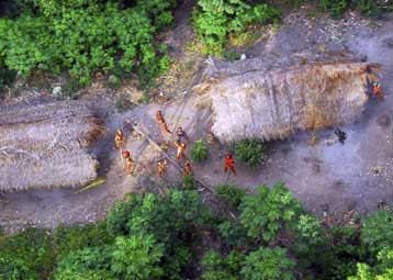 Απομονωμένη φυλή Ινδιάνων εντοπίστηκε στη Βραζιλία