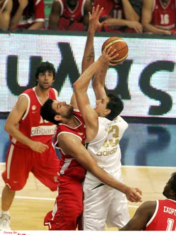 Πρώτο ματς μπολ τίτλου στο ΣΕΦ, ο Πανιώνιος πέρασε από το Μαρούσι και …2-2