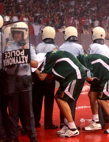 Μετά τα επεισόδια, ο Ολυμπιακός έκανε το 2-2 – «Ξύπνησε» ο Πανιώνιος