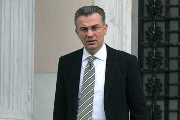 Προβληματισμός στην Αθήνα μετά τα επεισόδια στην ΠΓΔΜ